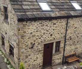 fox and hounds cottage