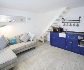 Host & Stay - Harbour Cottage