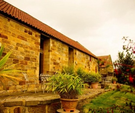 Spangle Cottage, Borrowby Farm Cottages