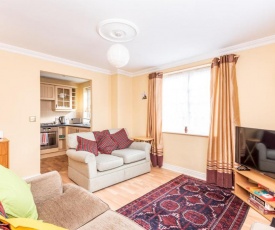 Perfect location for city centre & free parking!