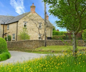 Brook Farm Cottage