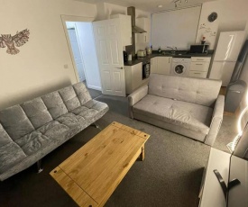 Modern and spacious 2 bed appt in Nottingham