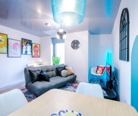 Upmarket Apartment with Parking, Liverpool
